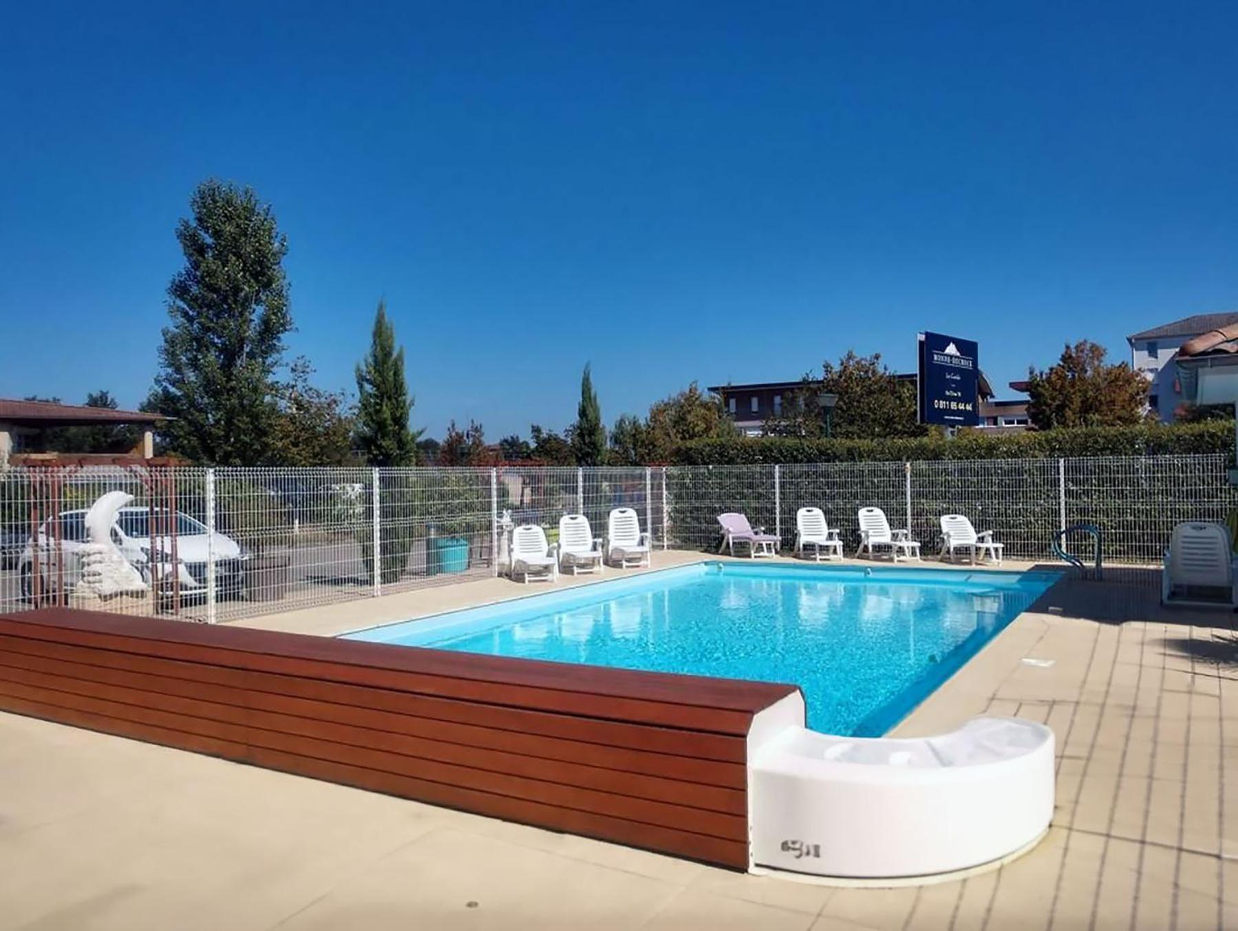 Appartement Modern 1 Bdr + Balcony + Free Parking + Ac + Pool à L'Isle-d'Abeau Extérieur photo